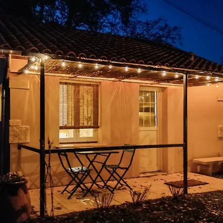 펜션 Charmante Maison Au Calme Saint-Andre-d'Allas